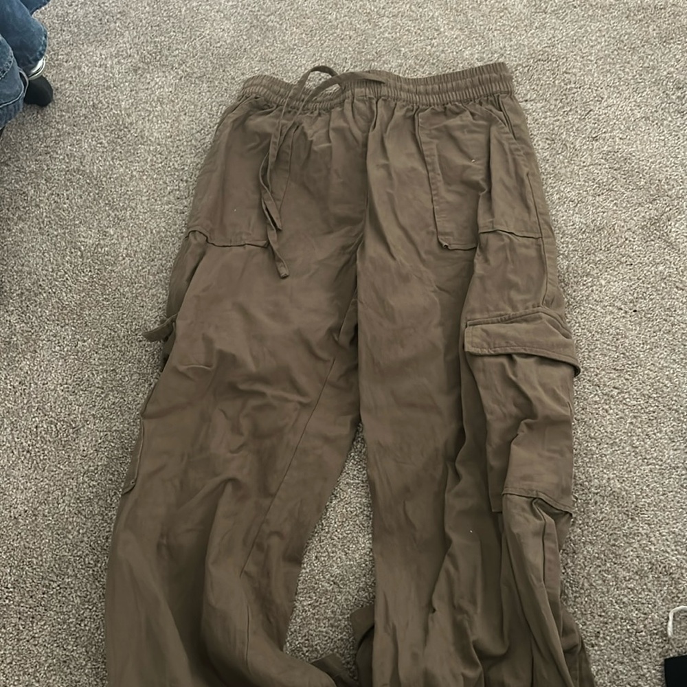 Dark green cargo pants